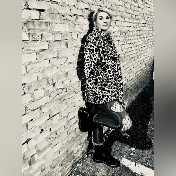 Meet your Posher, Coopcake - Picture 2 of 3